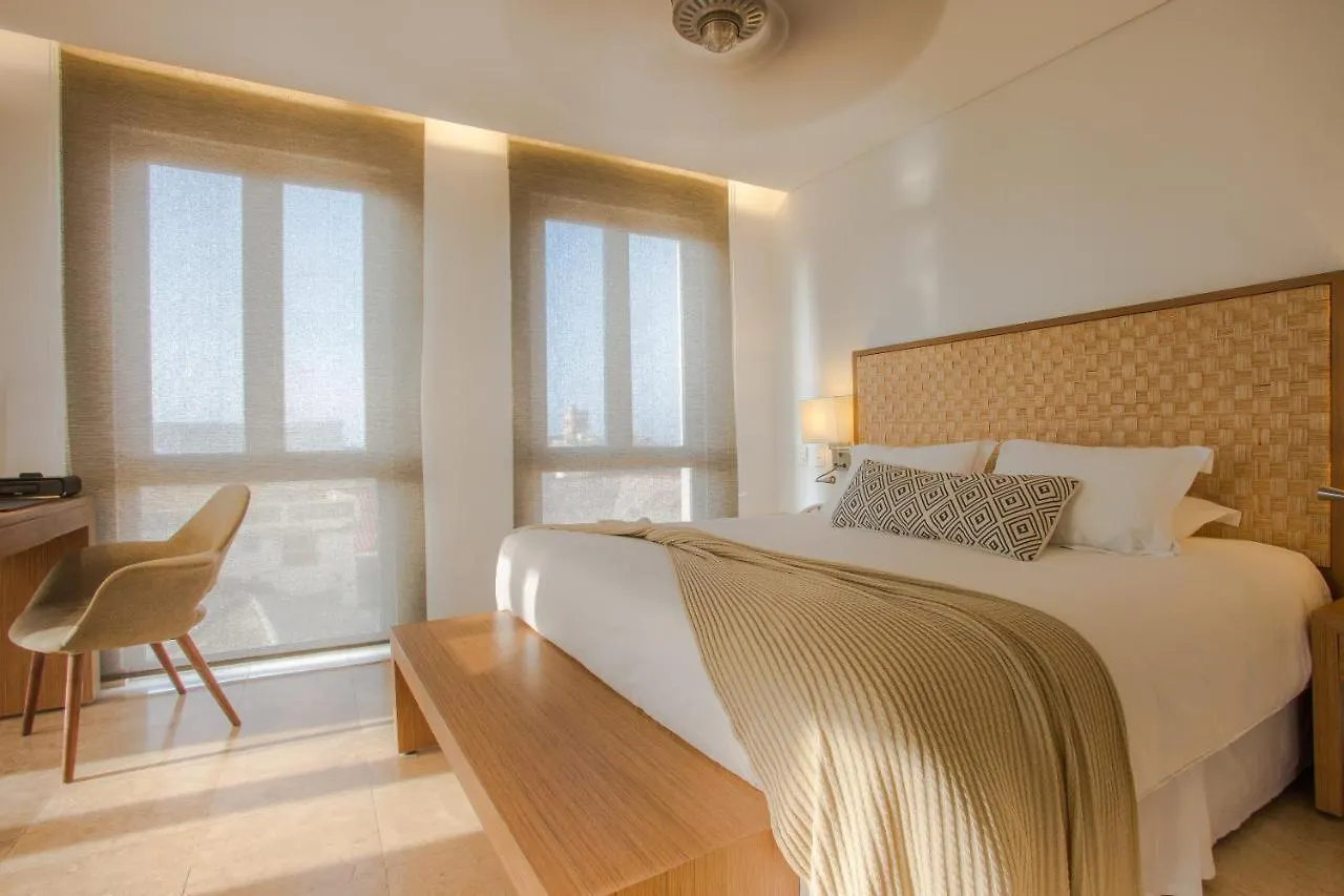 Blue Diamond Club At Movich Cartagena Hotel